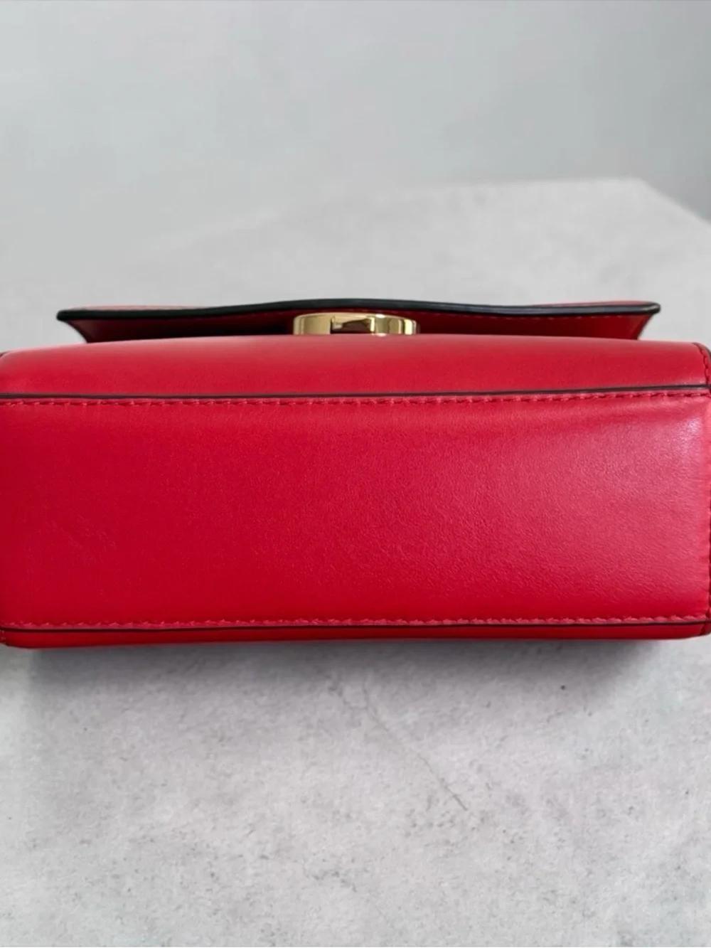 Authentic Michael Kors Red Leather Top-Handle Crossbody Bag! - Picture 6 of 14